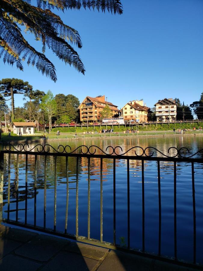 Lugar Encantador Com Patio, Proximo Ao Portico De Gramado Eksteriør billede